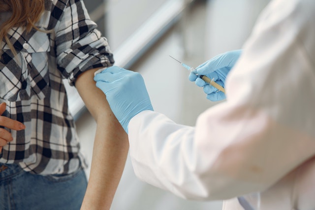 What Employees Should Know About Workplace Vaccinations | Lecker & Associates